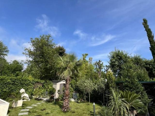 Villa in vendita a Forte Dei Marmi