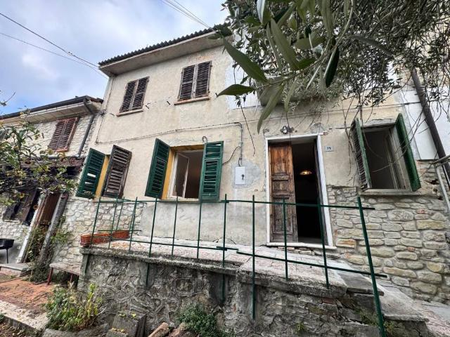 Villa in vendita a Fortunago PV