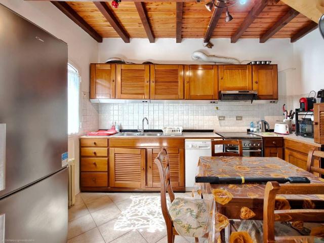Villa in vendita a Fosdinovo MS