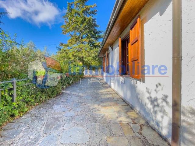 Villa in vendita a Fosdinovo MS