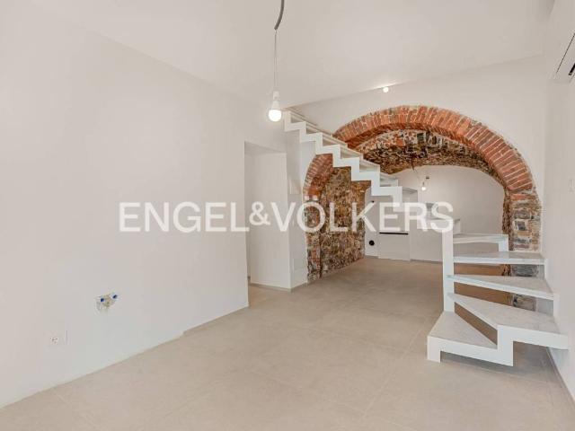 Villa in vendita a Fosdinovo MS