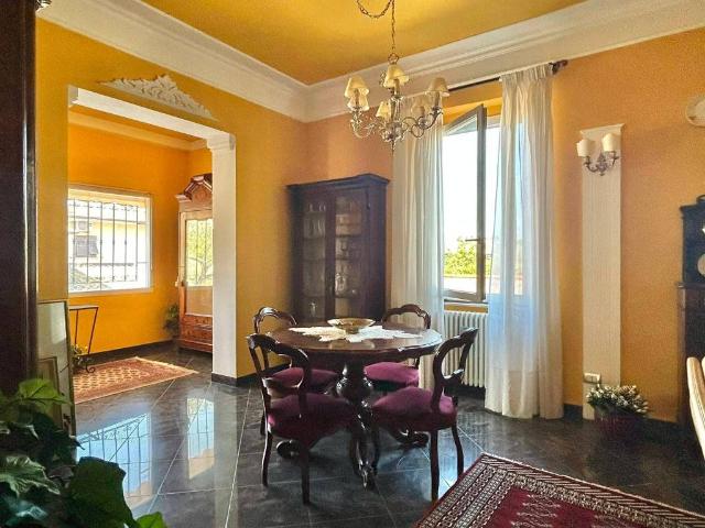 Villa in vendita a Fosdinovo MS