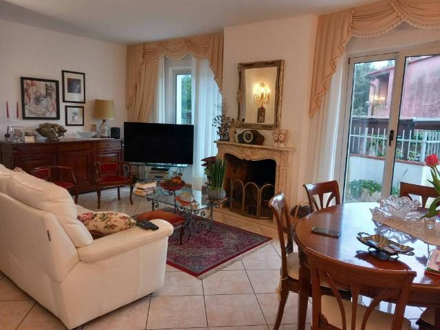 Villa in vendita a Fosdinovo MS