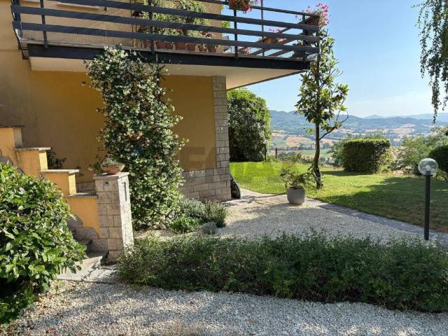 Villa in vendita a Fossato di Vico PG