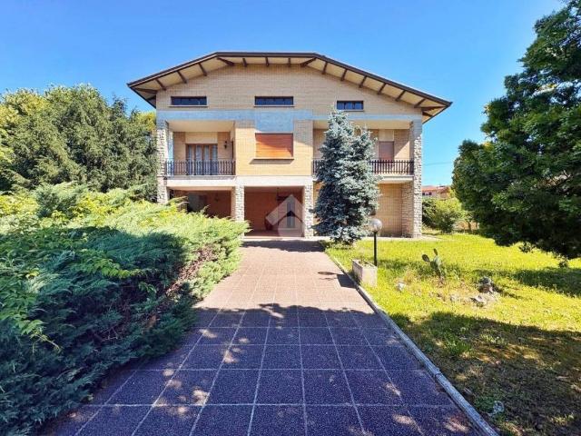 Villa in vendita a Fossato di Vico PG