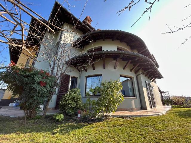 Villa in vendita a Fossano CN