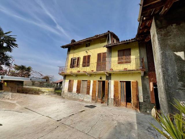 Villa in vendita a Fossano CN