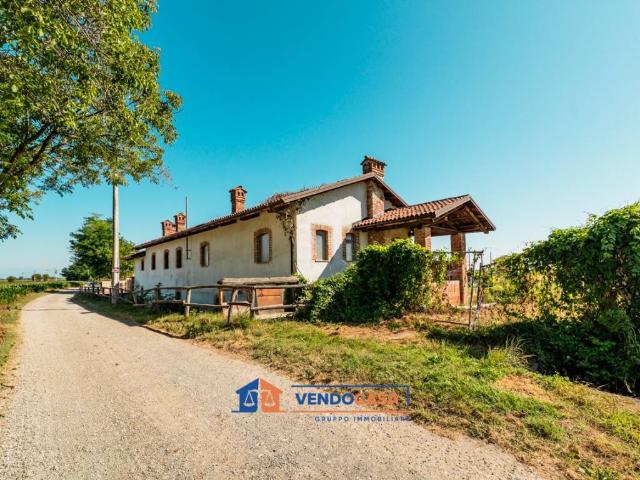 Villa in vendita a Fossano CN