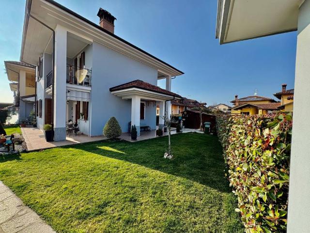 Villa in vendita a Fossano CN