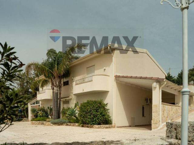 Villa in vendita a Favara AG