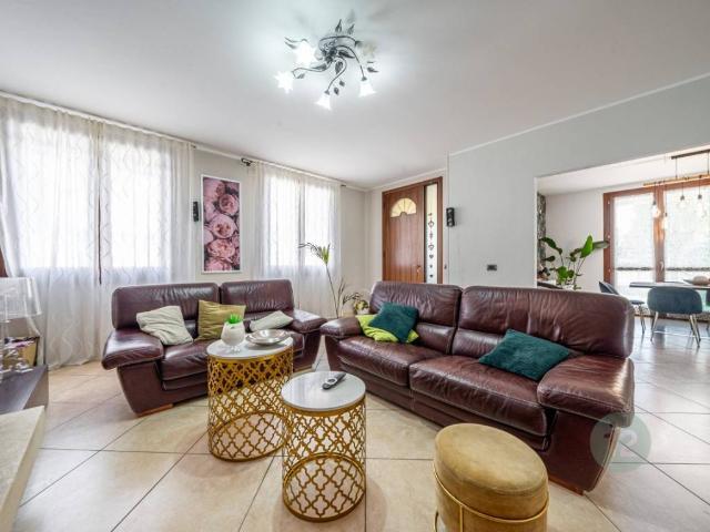Villa in vendita a Fabbrico RE