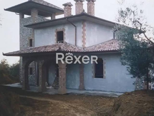 Villa in vendita a Fabro TR
