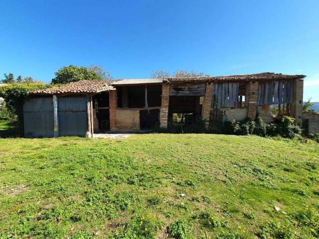 Villa in vendita a Fabriano AN