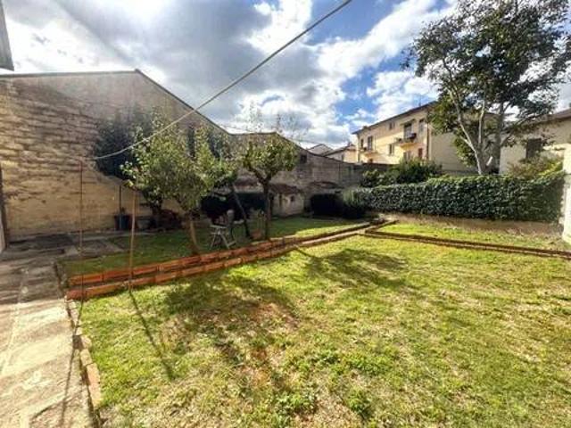 Villa in vendita a Fabriano AN