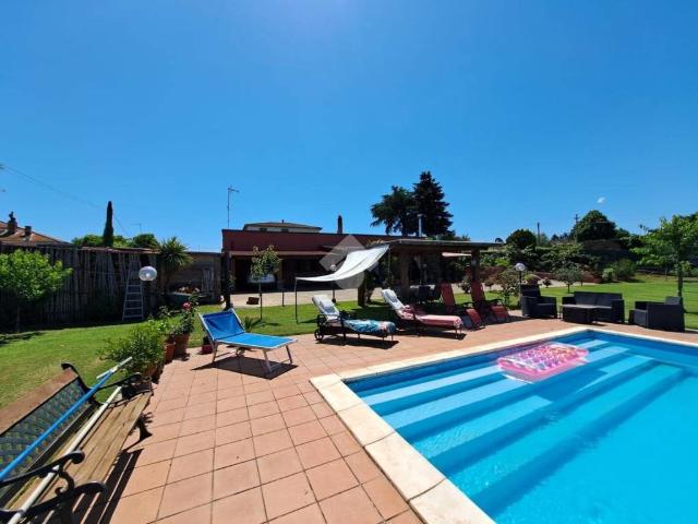 Villa in vendita a Fabrica di Roma VT