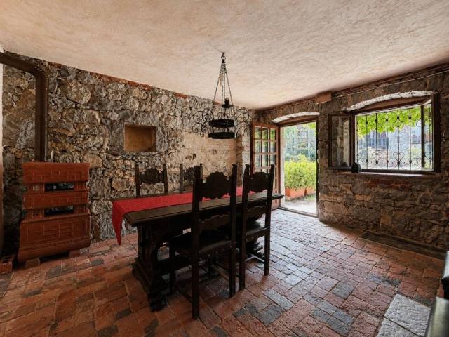 Villa in vendita a Faedis UD