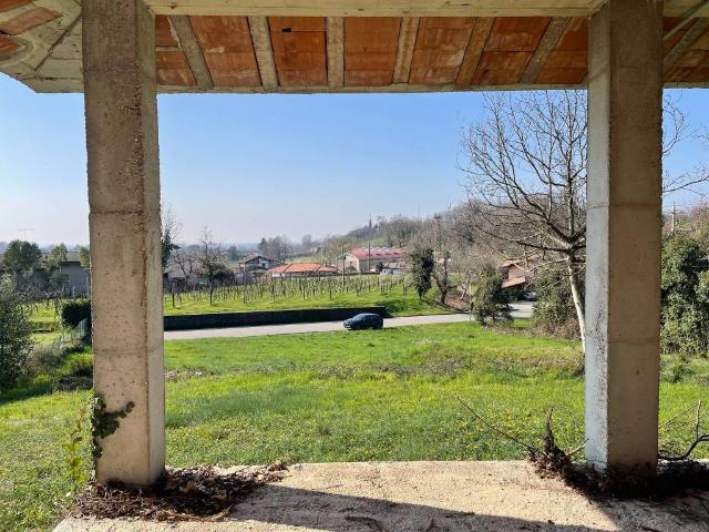 Villa in vendita a Faedis UD