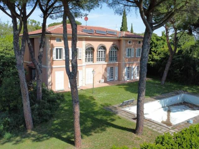 Villa in vendita a Faenza