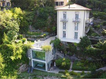 Villa in vendita a Faggeto Lario CO