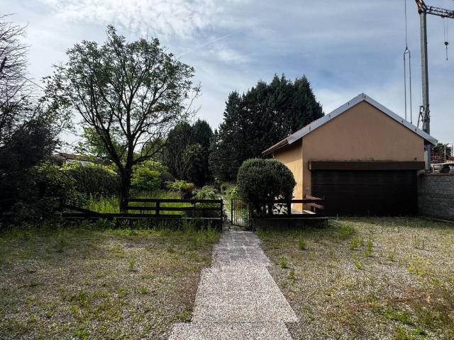 Villa in vendita a Fagnano Olona VA