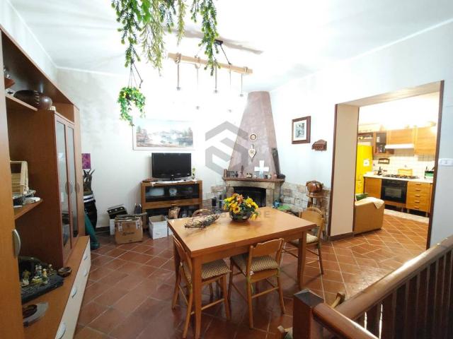 Villa in vendita a Faicchio BN
