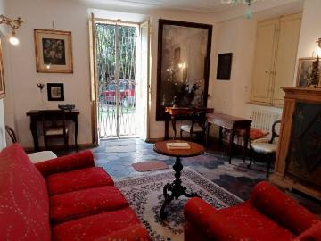 Villa in vendita a Falconara Marittima AN