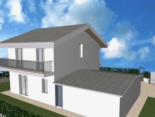 Villa in vendita a Faloppio CO