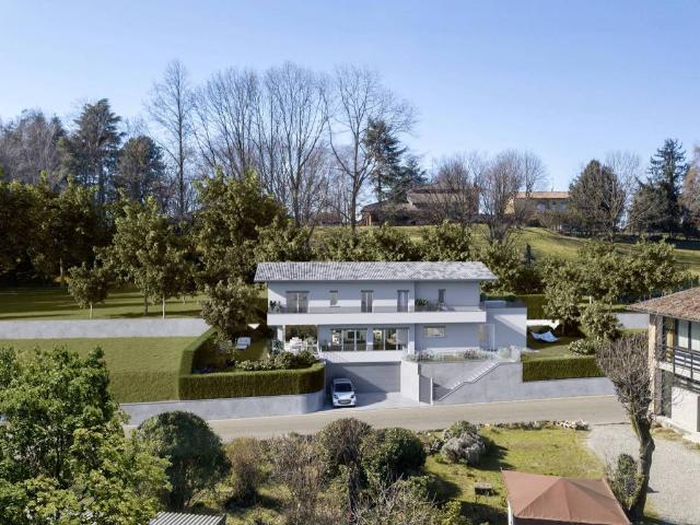 Villa in vendita a Faloppio CO