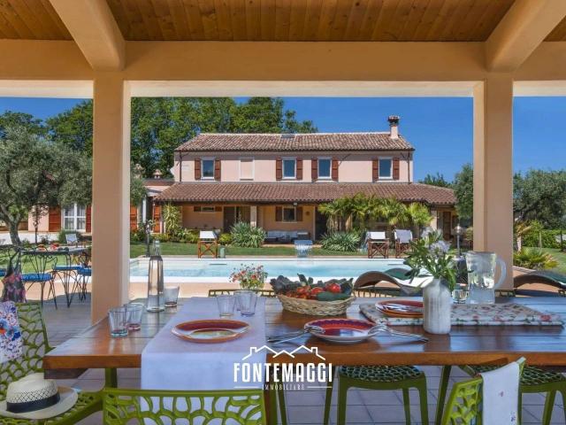 Villa in vendita a Fano