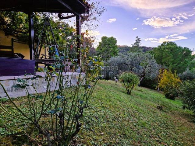 Villa in vendita a Fano PU