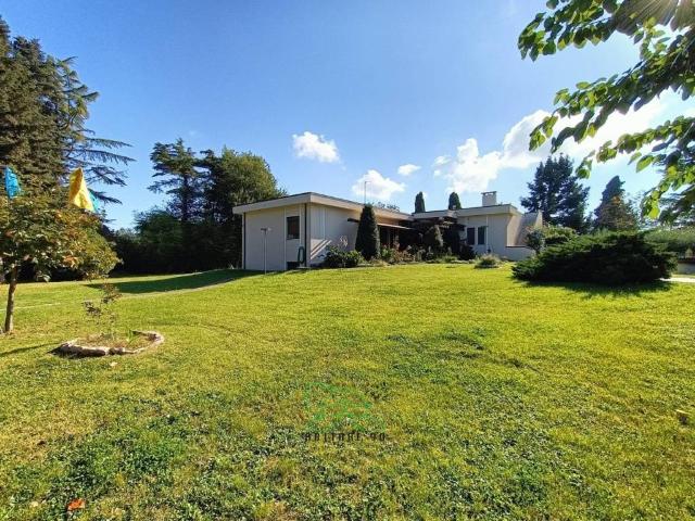 Villa in vendita a Fano PU