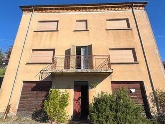 Villa in vendita a Farini PC