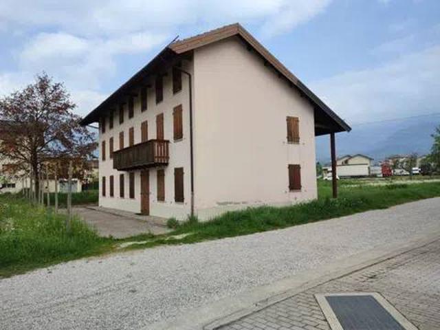 Villa in vendita a Feltre BL
