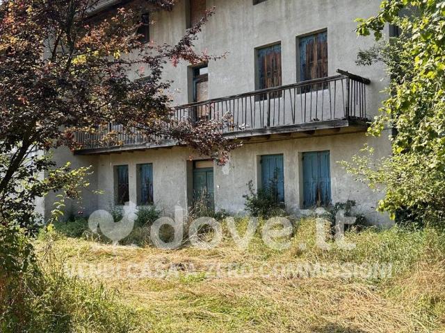 Villa in vendita a Feltre BL