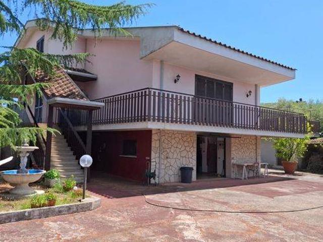 Villa in vendita a Ferentino FR