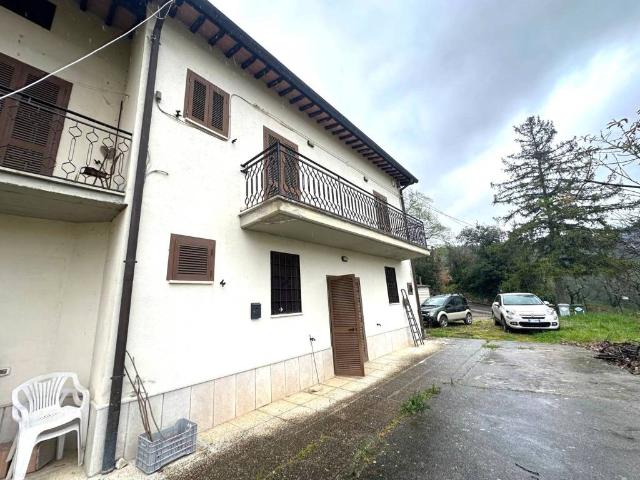 Villa in vendita a Ferentillo TR