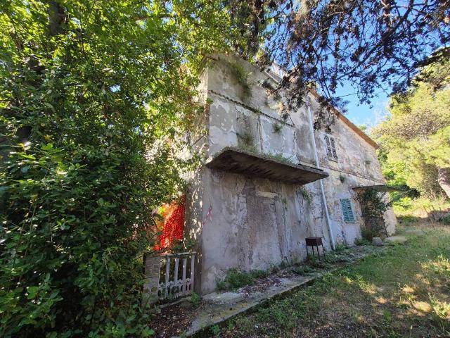 Villa in vendita a Fermo FM