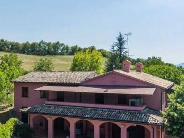 Villa in vendita a Fermignano PU