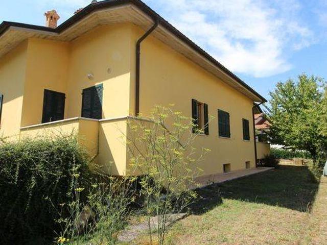 Villa in vendita a Fermignano PU
