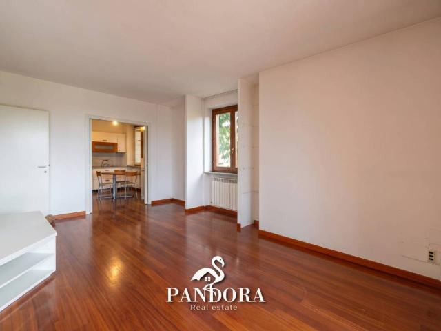 Villa in vendita a Ferno VA