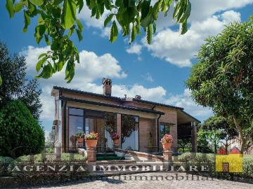 Villa in vendita a Ferrara