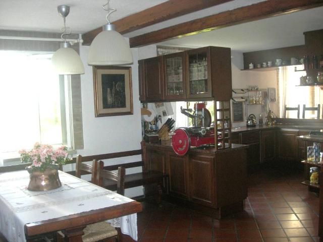 Villa in vendita a Ferrara, Via Pomposa