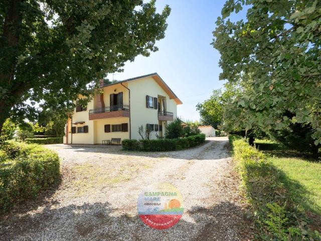 Villa in vendita a Ferrara FE