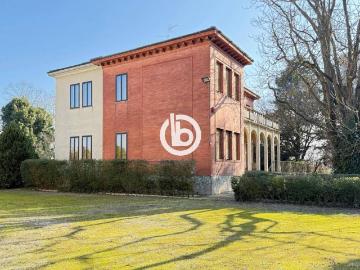 Villa in vendita a Ferrara FE