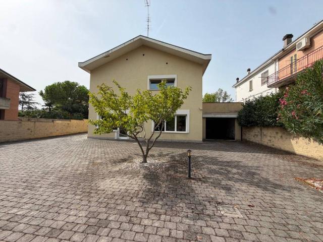 Villa in vendita a Ferrara FE