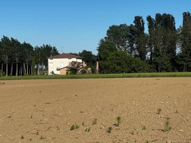 Villa in vendita a Cento FE