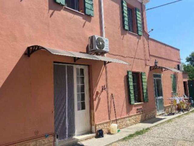 Villa in vendita a Ferrara FE
