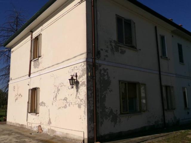 Villa in vendita a Ferrara FE