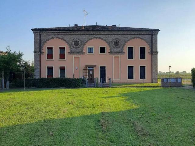 Villa in vendita a Ferrara FE