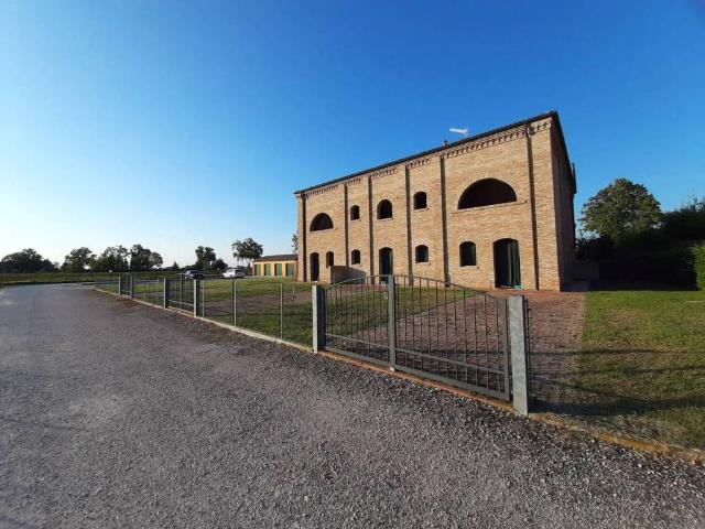Villa in vendita a Ferrara FE